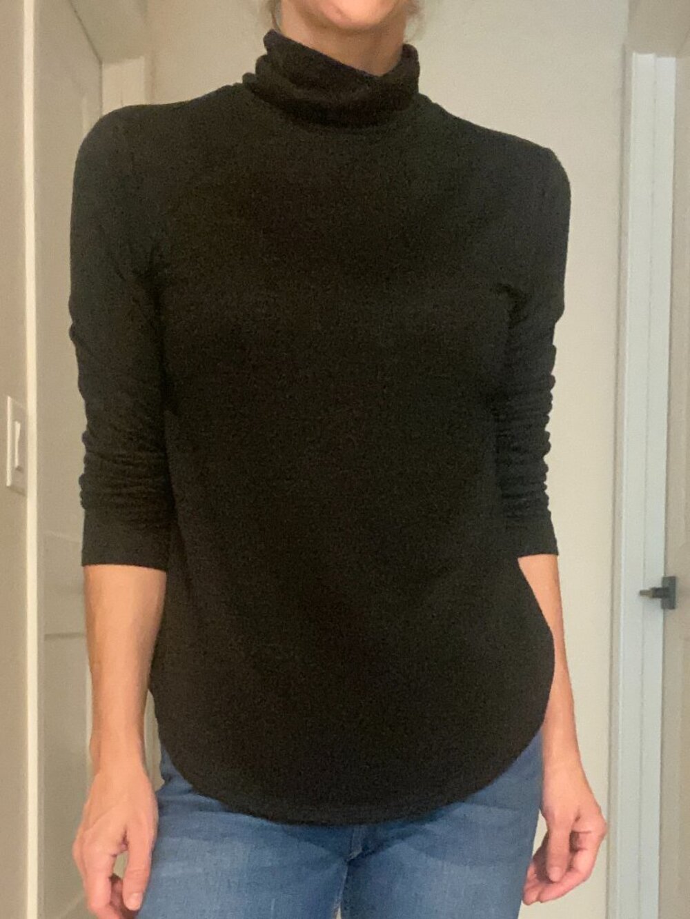 Banana Republic LuxeSpun Black Turtleneck Sweater Top Small Lightweight Stretch
